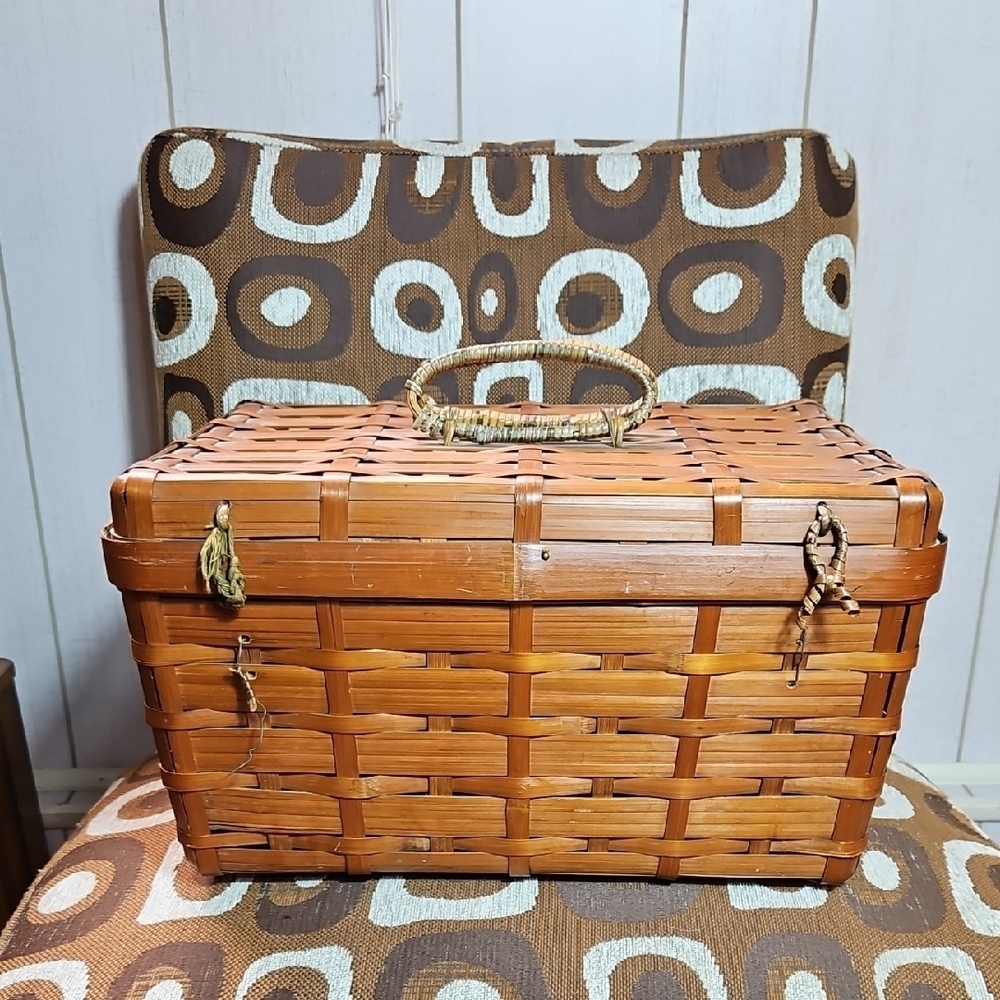 Antique Bamboo Slat Fishing Basket Japanese Late 1800's? Vintage